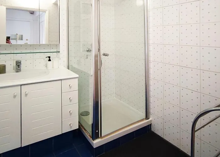 Flexliving - - Villon Ferienhaus Paris