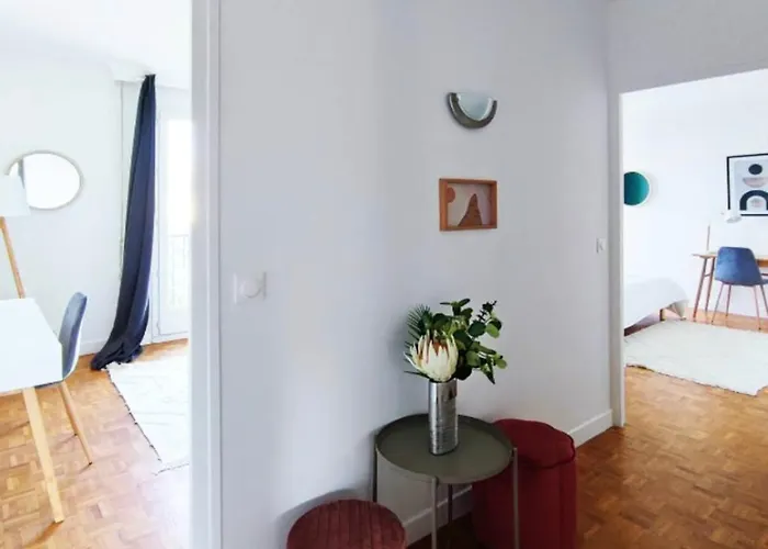 Flexliving - - Villon Paryż
